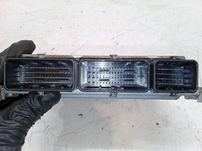 Recambio de centralita motor uce para renault megane iii grandtour (kz0/1) 1.5 dci (kz1m, kz1w, kz0r) referencia OEM IAM   