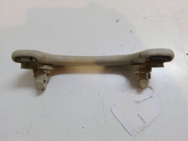 Recambio de asidero del derecho para nissan note (e11, ne11) 1.5 dci referencia OEM IAM   