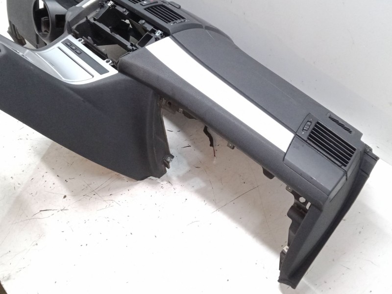 Recambio de salpicadero para bmw x3 (e83) 2.0 d referencia OEM IAM   