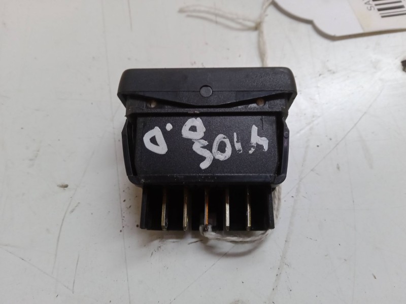 Recambio de mando elevalunas delantero derecho para citroën saxo (s0, s1) 1.5 d referencia OEM IAM   