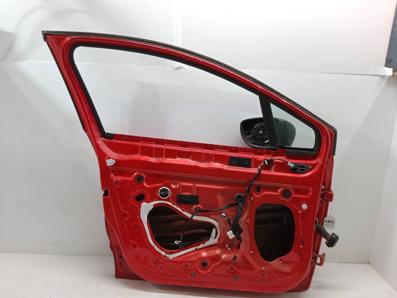 Recambio de puerta delantera izquierda para renault clio iv (bh_) 1.5 dci 90 referencia OEM IAM completa  