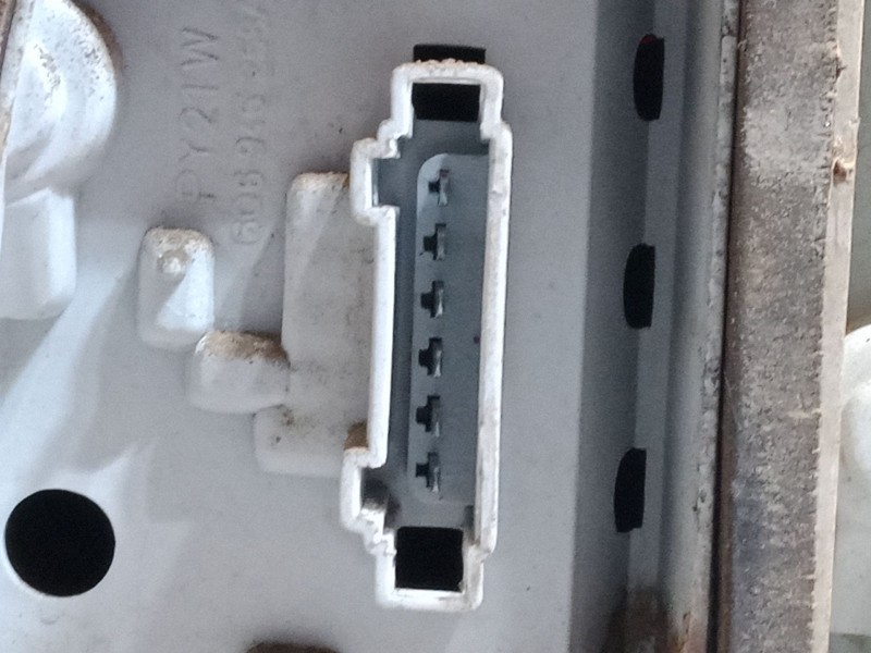 Recambio de piloto trasero derecho para volkswagen polo (9n_, 9a_) 1.4 fsi referencia OEM IAM   