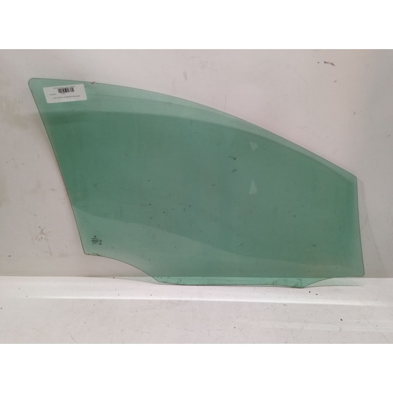 Recambio de luna puerta delantera izquierda para mercedes-benz clase b sports tourer (w245) b 160 (245.231) referencia OEM IAM  