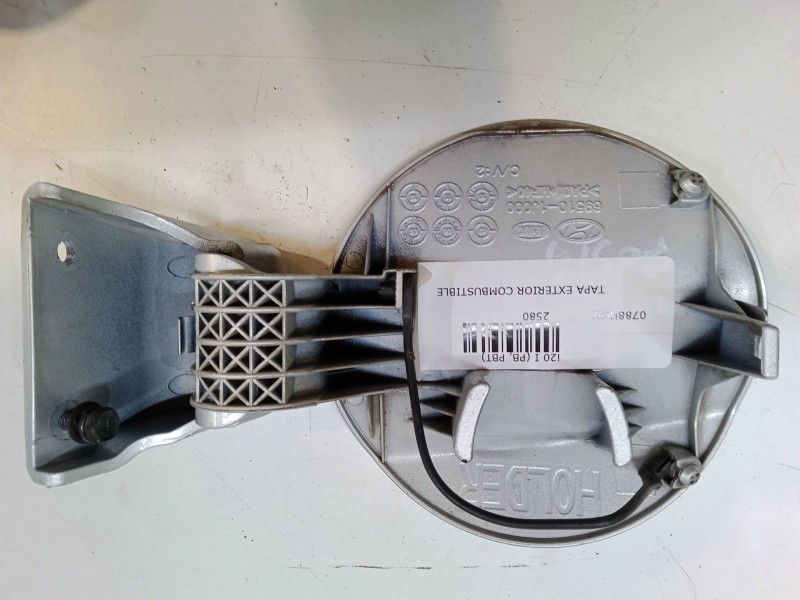 Recambio de tapa exterior combustible para hyundai i20 i (pb, pbt) 1.2 referencia OEM IAM   
