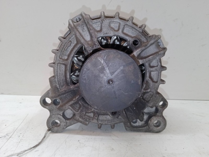 Recambio de alternador para skoda rapid (nh3, nk3, nk6) 1.6 tdi referencia OEM IAM LRA03185  