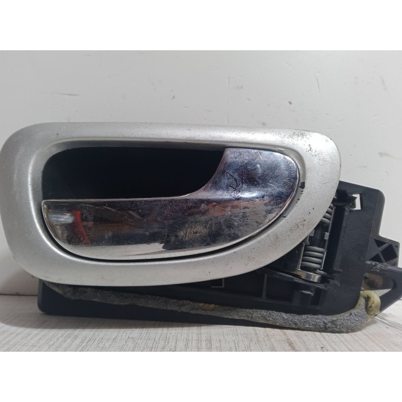 Recambio de maneta interior puerta delantera derecha para peugeot 307 (3a/c) 1.6 hdi referencia OEM IAM 9643604477  