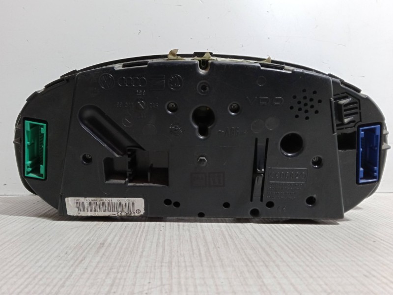 Recambio de cuadro instrumentos para volkswagen passat b5.5 variant (3b6) 1.9 tdi referencia OEM IAM   