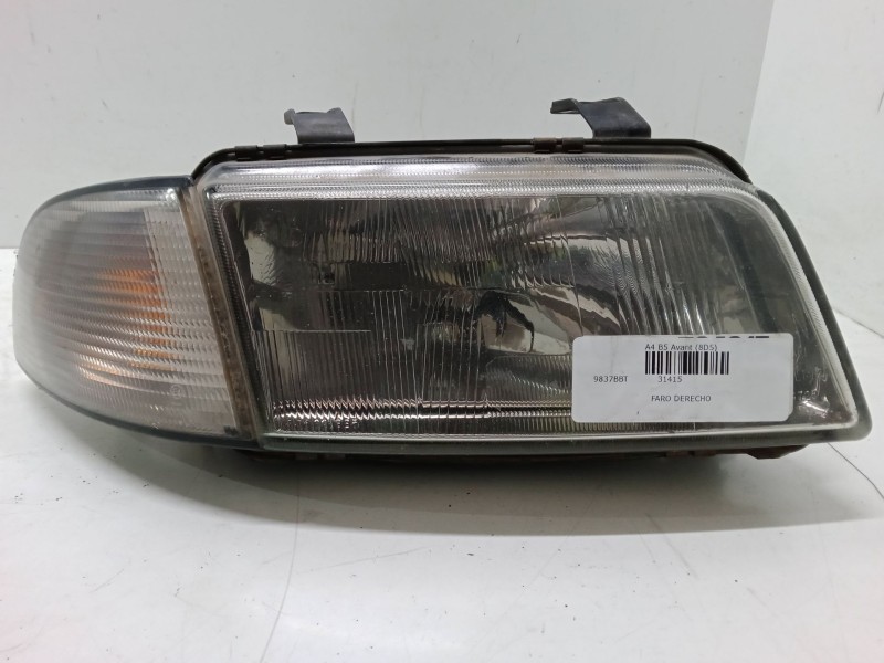 Recambio de faro derecho para audi a4 b5 avant (8d5) 1.9 tdi referencia OEM IAM   