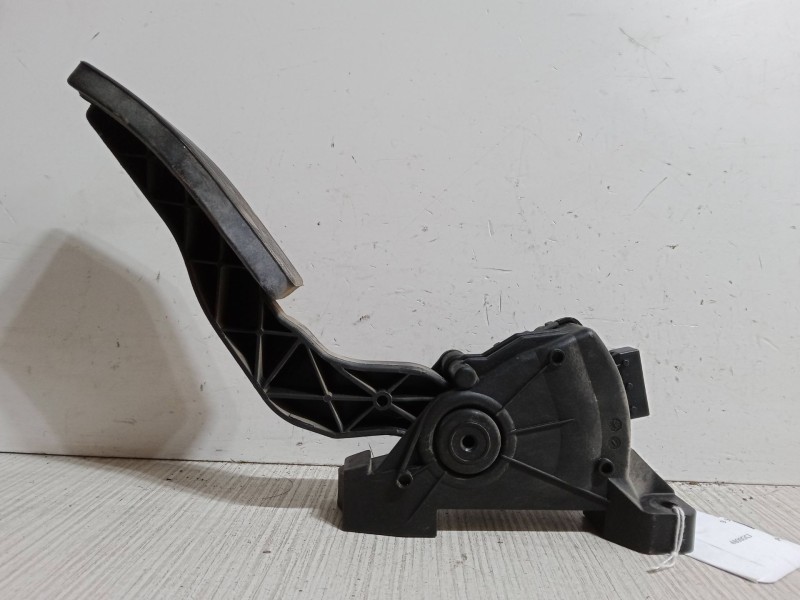Recambio de pedal acelerador para saab 9-3 descapotable (ys3f) 1.9 tid referencia OEM IAM 9186724  6PV00832200