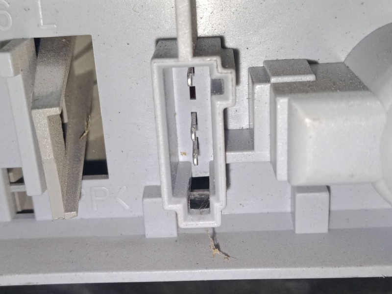 Recambio de piloto trasero porton izquierdo para saab 9-5 (ys3e) 2.0 t referencia OEM IAM   