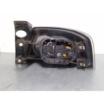 PILOTO TRASERO IZQUIERDO 6l694509 