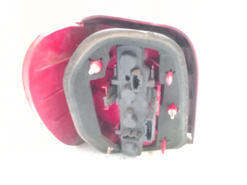 Recambio de piloto trasero derecho para volkswagen polo (6n2) 1.4 tdi referencia OEM IAM   