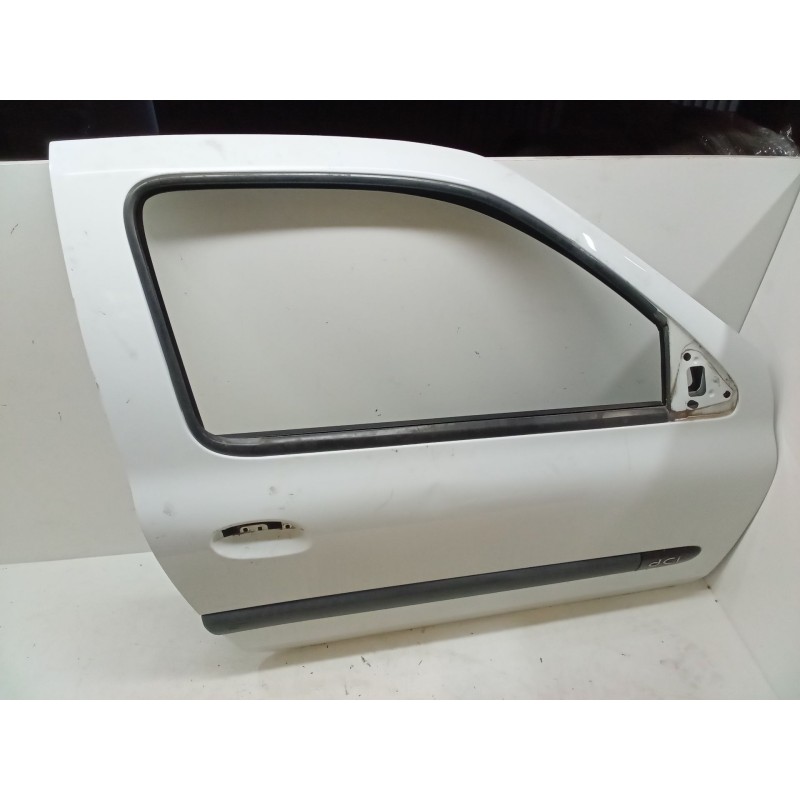Recambio de puerta delantera derecha para renault clio ii furgoneta/hatchback (sb0/1/2_) 1.5 dci (sb07) referencia OEM IAM   