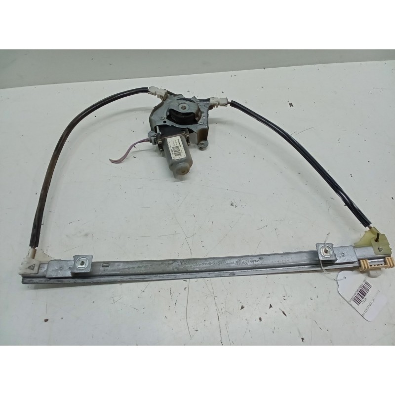 Recambio de elevalunas electrico delantero derecho para renault clio ii furgoneta/hatchback (sb0/1/2_) 1.5 dci (sb07) referencia