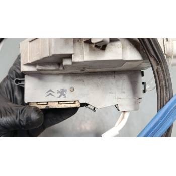 CERRADURA PUERTA DELANTERA DERECHA 