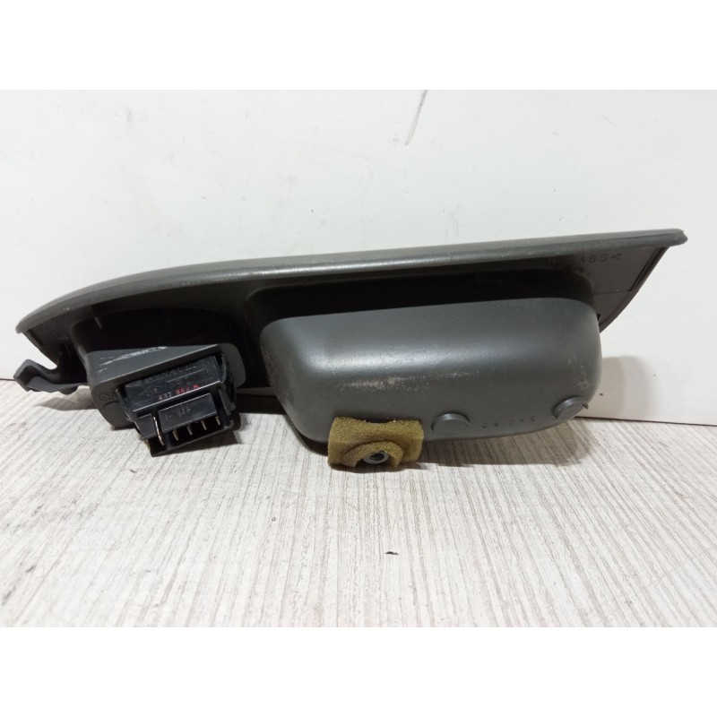 Recambio de mando elevalunas delantero derecho para renault scénic i monospace (ja0/1_, fa0_) 1.6 (ja00, ja16, ja15, ja19, ja1v,