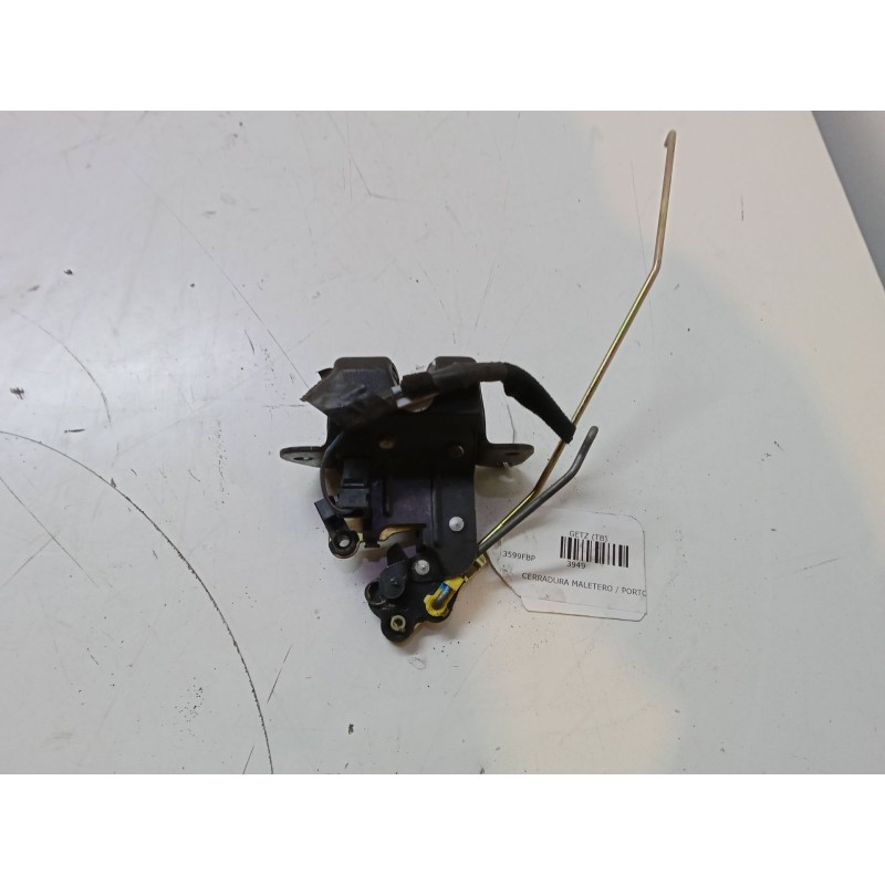 Recambio de cerradura maletero / porton para hyundai getz (tb) 1.1 referencia OEM IAM   