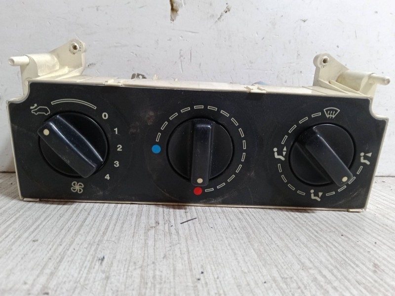 Recambio de mando calefaccion / a/a para citroën berlingo / berlingo first monospace (mf_, gjk_, gfk_) 1.9 d (mfwjz) referencia  Recambio de mando calefaccion / a/a para citroën berlingo / berlingo first monospace (mf_, gjk_, gfk_) 1.9 d (mfwjz) referencia