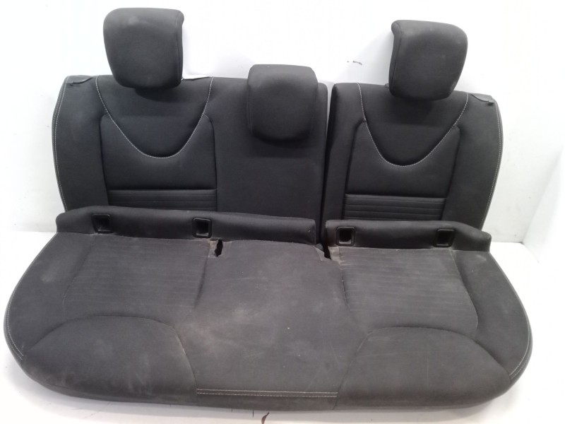 Recambio de asientos trasero derecho para renault clio iv (bh_) 1.5 dci 90 referencia OEM IAM 880005566R  