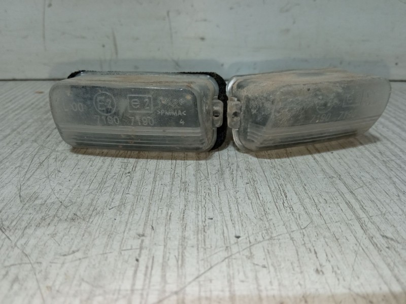 Recambio de piloto matricula para peugeot 206 hatchback (2a/c) 1.4 i referencia OEM IAM   