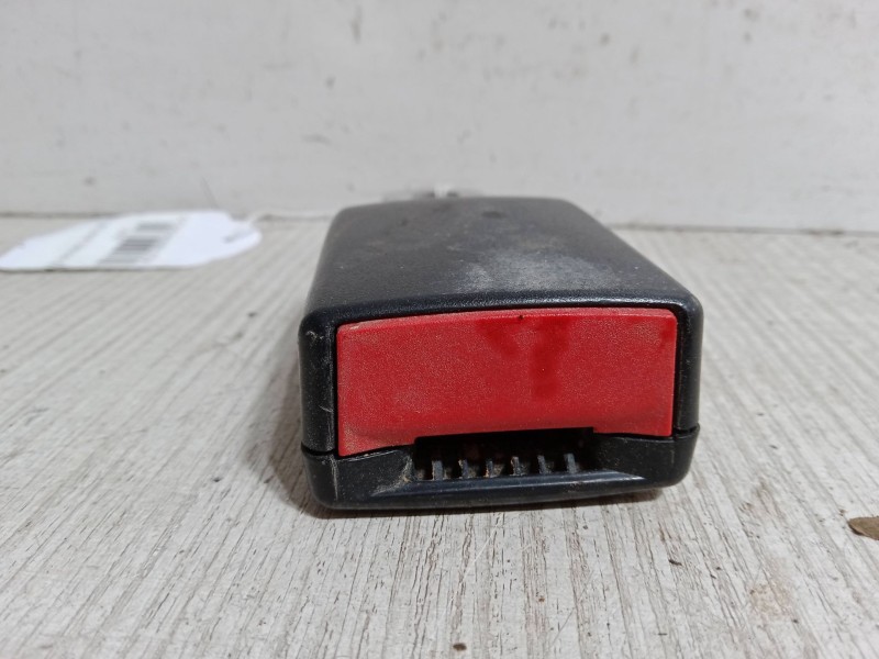 Recambio de anclaje cinturon trasero derecho para saab 9-3 descapotable (ys3f) 1.9 tid referencia OEM IAM   