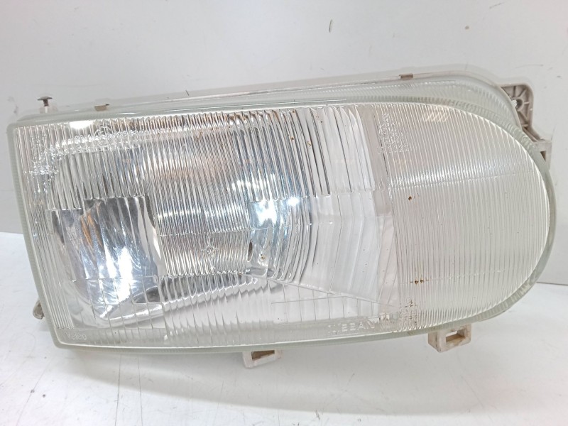 Recambio de faro derecho para nissan vanette cargo furgoneta (hc 23) 2.3 d referencia OEM IAM   