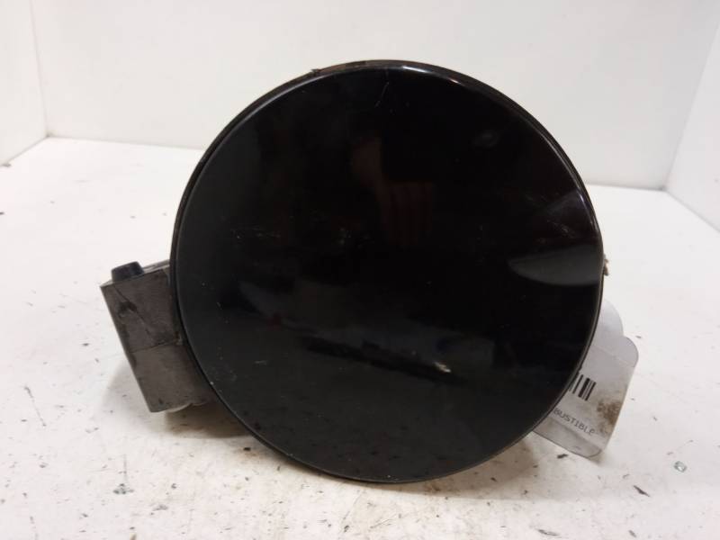 TAPA EXTERIOR COMBUSTIBLE 