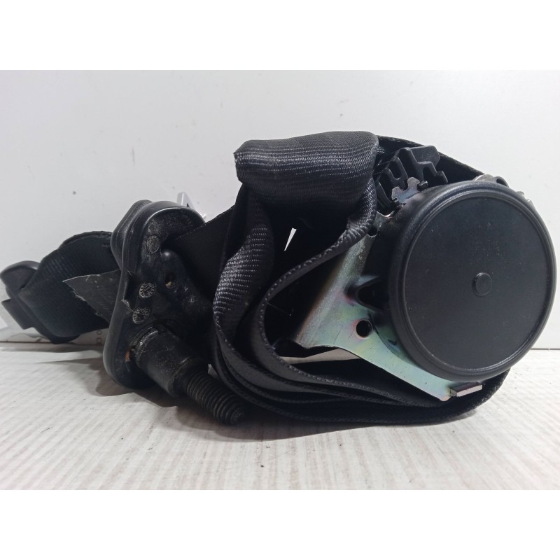 Recambio de cinturon seguridad trasero central para renault clio iv (bh_) 1.5 dci 90 referencia OEM IAM E2611285.e20411285  