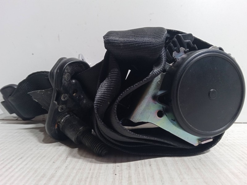 Recambio de cinturon seguridad trasero central para renault clio iv (bh_) 1.5 dci 90 referencia OEM IAM E2611285.e20411285  