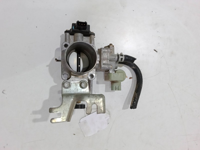 Recambio de caja mariposa para toyota avensis (_t22_) 1.6 (at220_) referencia OEM IAM 22270-16100 136800-0780 