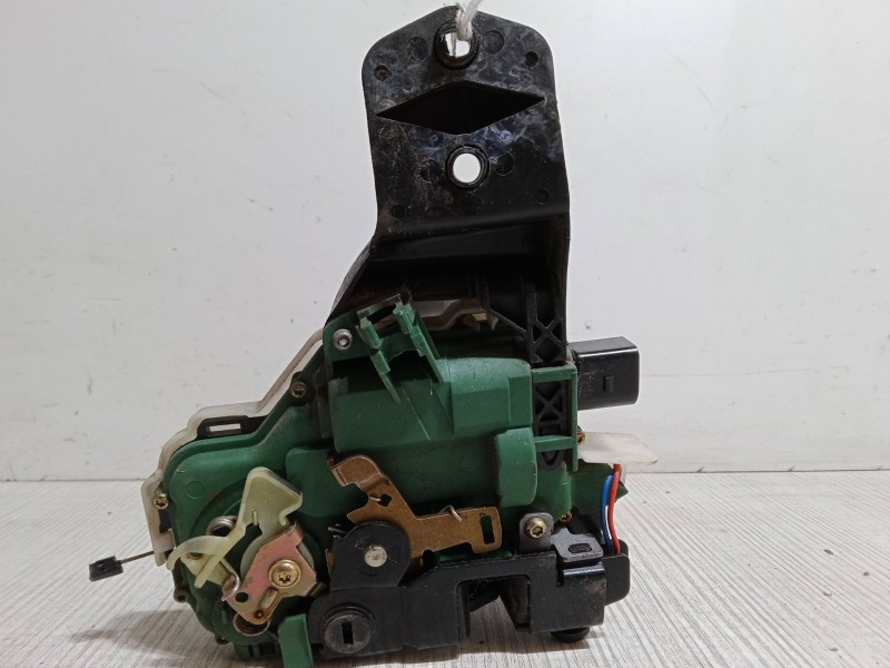 Recambio de cerradura puerta trasera izquierda para volkswagen passat b5.5 (3b3) 2.0 referencia OEM IAM   