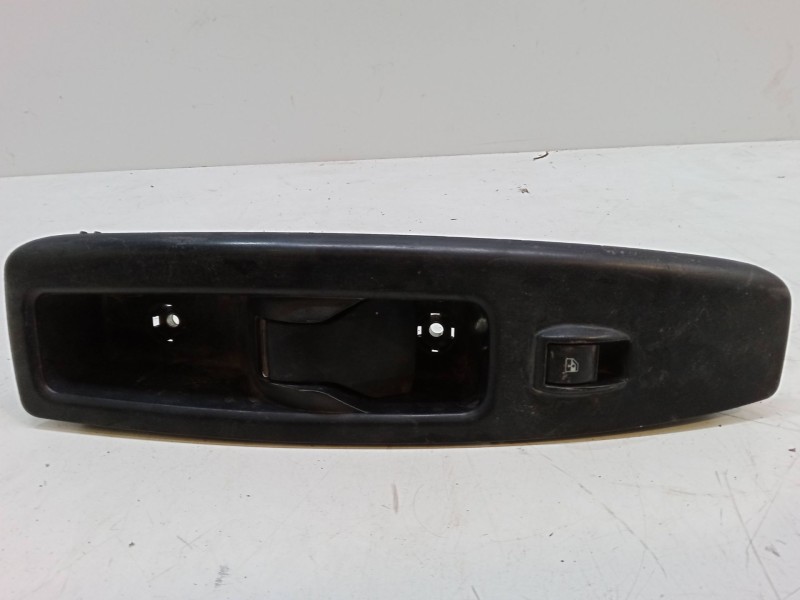 Recambio de mando elevalunas delantero derecho para fiat doblo autobús (263_) 1.3 d multijet (263axc1a) referencia OEM IAM   