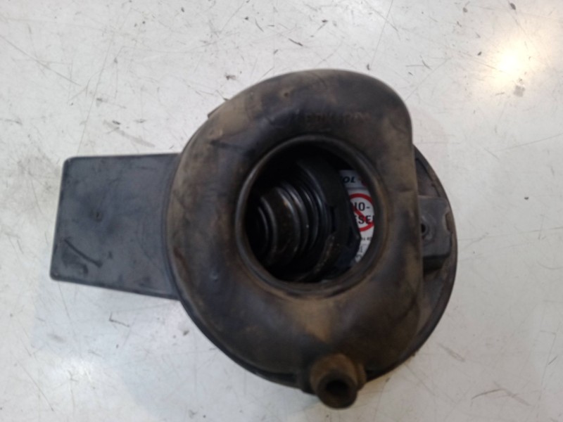 Recambio de tapa exterior combustible para seat leon (1p1) 1.9 tdi referencia OEM IAM   