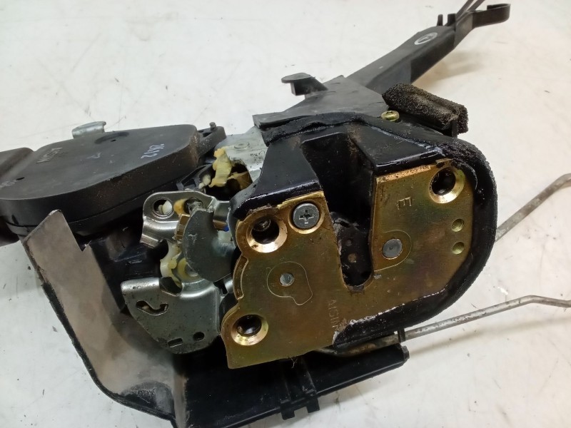 Recambio de cerradura puerta delantera derecha para toyota rav 4 ii (_a2_) 2.0 d 4wd (cla20_, cla21_) referencia OEM IAM   