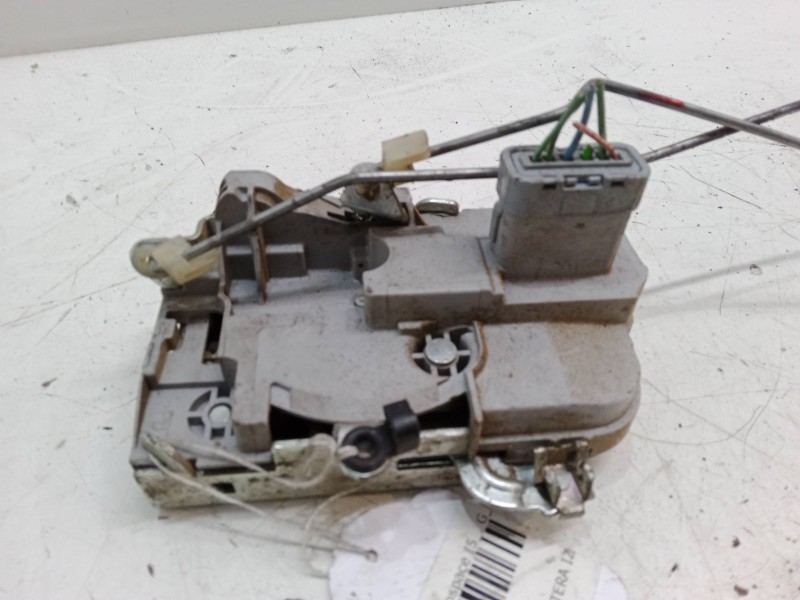 Recambio de cerradura puerta delantera izquierda para peugeot partner monospace (5_, g_) 1.6 hdi 90 referencia OEM IAM   