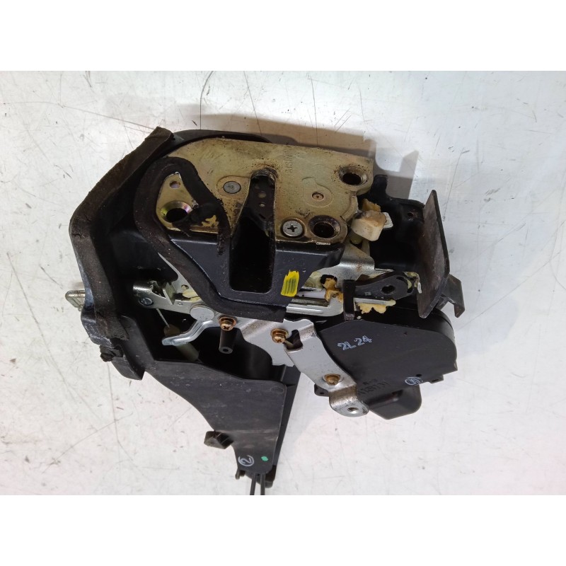 Recambio de cerradura puerta trasera derecha para toyota rav 4 ii (_a2_) 2.0 d 4wd (cla20_, cla21_) referencia OEM IAM   