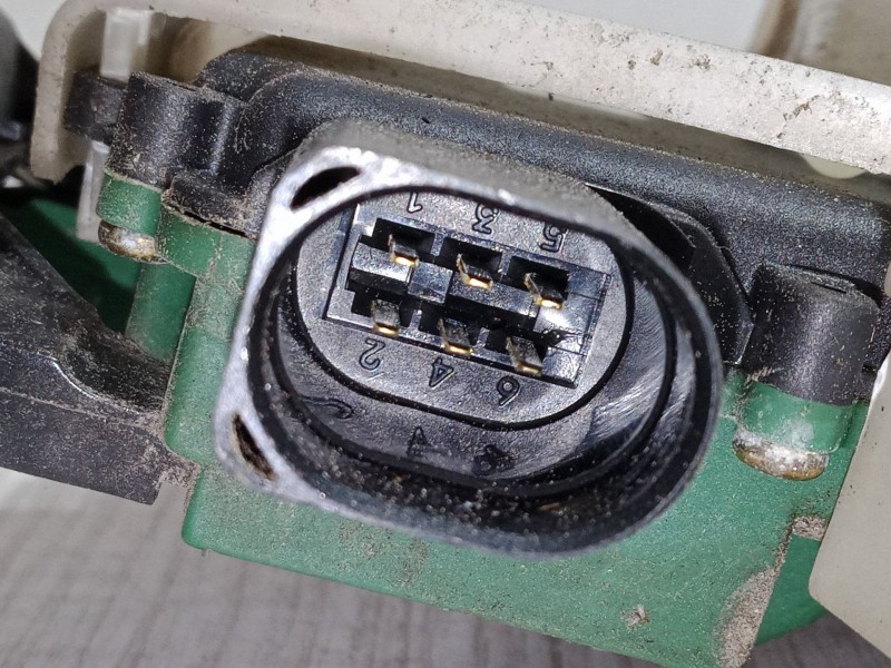 Recambio de cerradura puerta trasera izquierda para volkswagen passat b5.5 (3b3) 2.0 referencia OEM IAM   