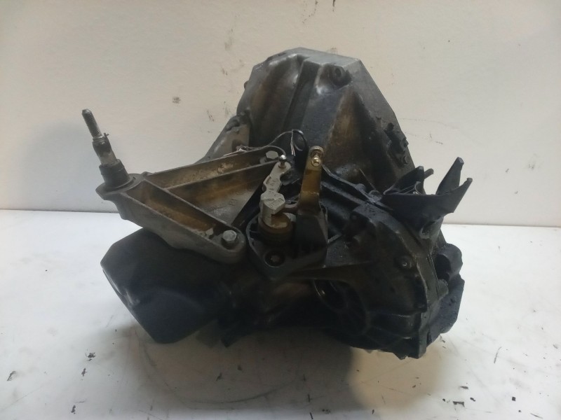 Recambio de caja de cambios manual 5 velocidades para renault clio iii (br0/1, cr0/1) 1.5 dci (br17, cr17) referencia OEM IAM JR