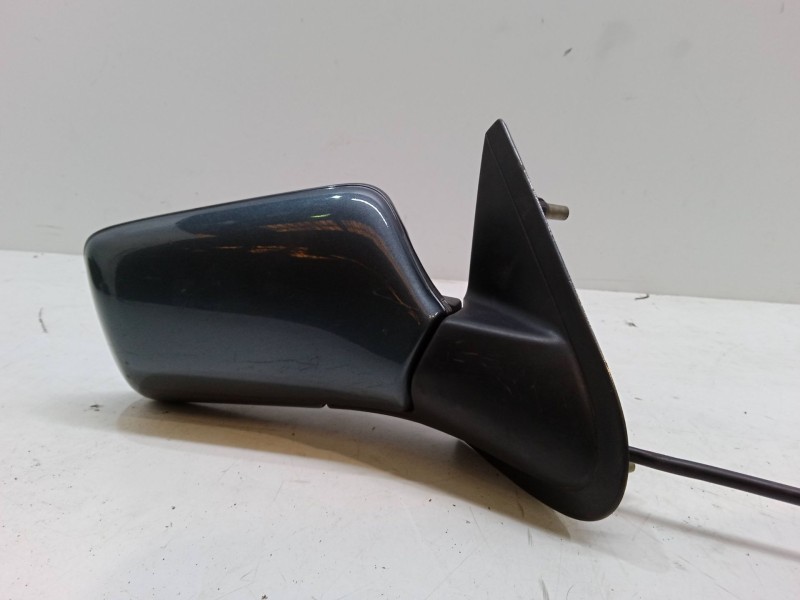 Recambio de retrovisor derecho para volkswagen golf iii (1h1) 1.8 referencia OEM IAM   