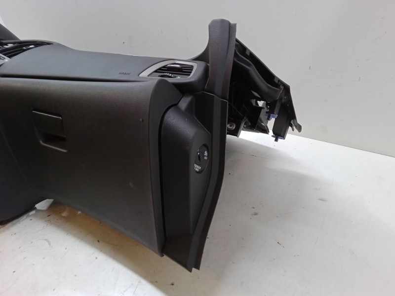 Recambio de salpicadero para opel astra j (p10) 1.6 (68) referencia OEM IAM   