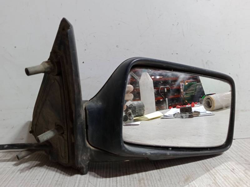 RETROVISOR DERECHO 