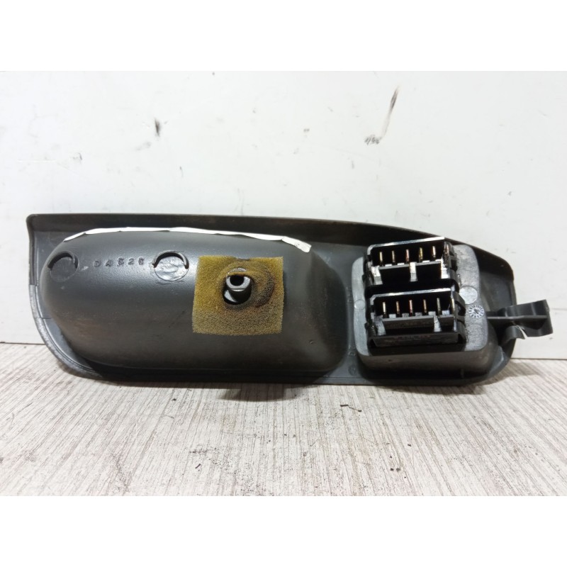 Recambio de mando elevalunas delantero izquierdo para renault scénic i monospace (ja0/1_, fa0_) 1.6 (ja00, ja16, ja15, ja19, ja1