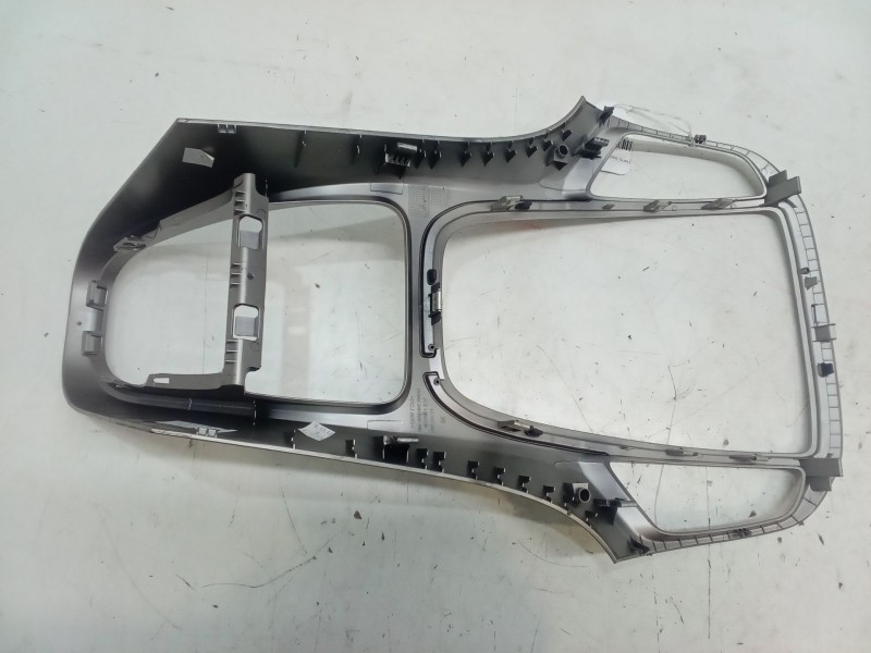 Recambio de consola central superior para opel astra j (p10) 1.6 (68) referencia OEM IAM   
