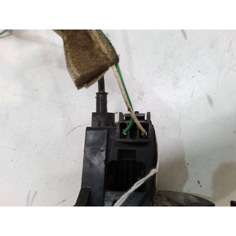 Recambio de cerradura puerta delantera izquierda para renault megane i (ba0/1_) 1.9 dci (ba05, ba1f) referencia OEM IAM   