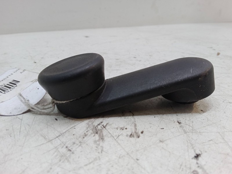 Recambio de maneta elevalunas puerta trasera derecha para opel astra j (p10) 1.6 (68) referencia OEM IAM   