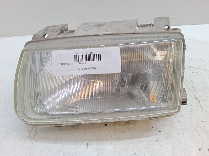 Recambio de faro derecho para volkswagen polo iii (6n1) 60 1.4 referencia OEM IAM   