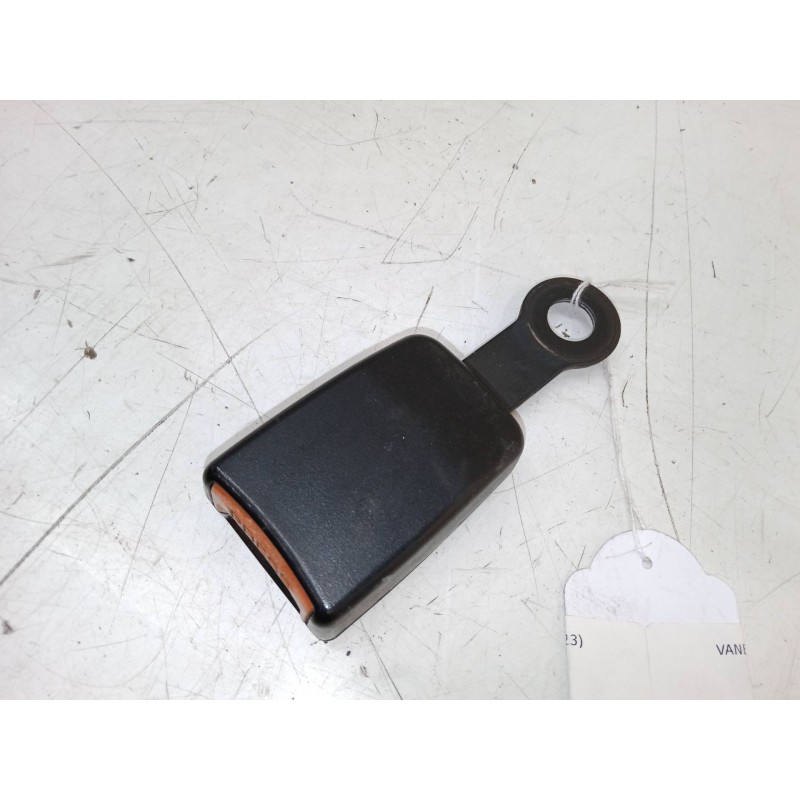 Recambio de anclaje cinturon delantero izquierdo para nissan vanette cargo furgoneta (hc 23) 2.3 d referencia OEM IAM   