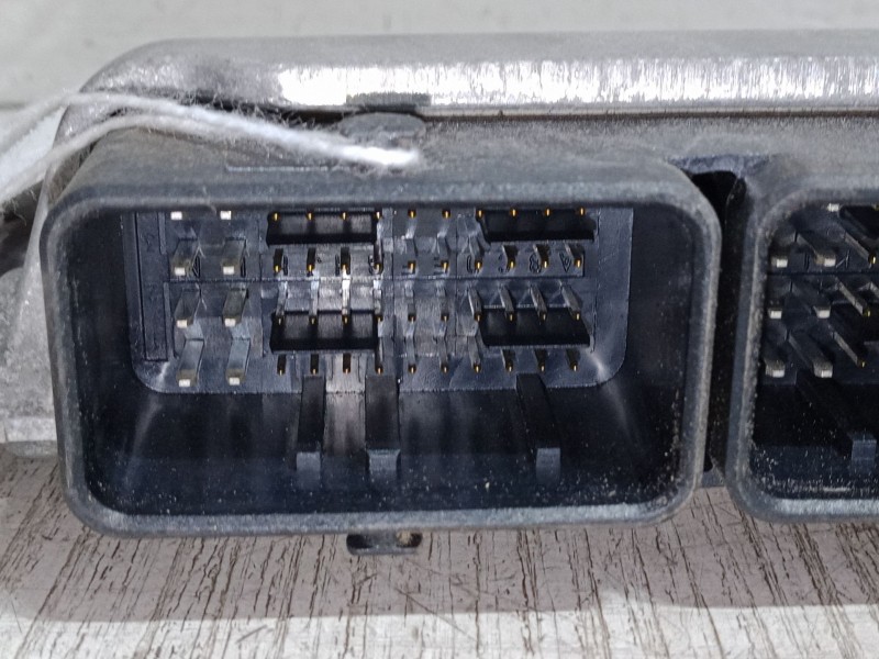 Recambio de centralita motor uce para renault clio iv (bh_) 1.2 16v referencia OEM IAM 237103317R  