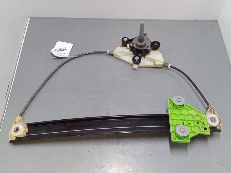 ELEVALUNAS ELECTRICO TRASERO DERECHO 8E0839402A 8E0839462