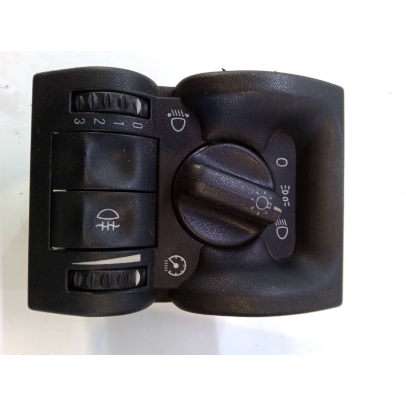 Recambio de conmutador de luces para opel vectra b (j96) 2.0 dti 16v (f19) referencia OEM IAM    Recambio de conmutador de luces para opel vectra b (j96) 2.0 dti 16v (f19) referencia OEM IAM